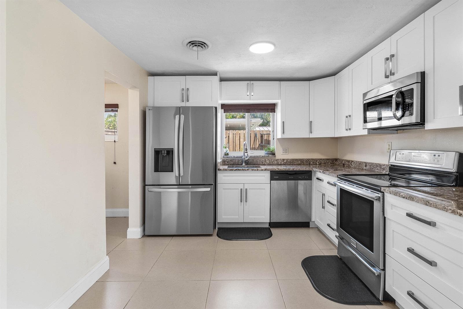 010-1620Southwest4thAvenue-PompanoBeach-