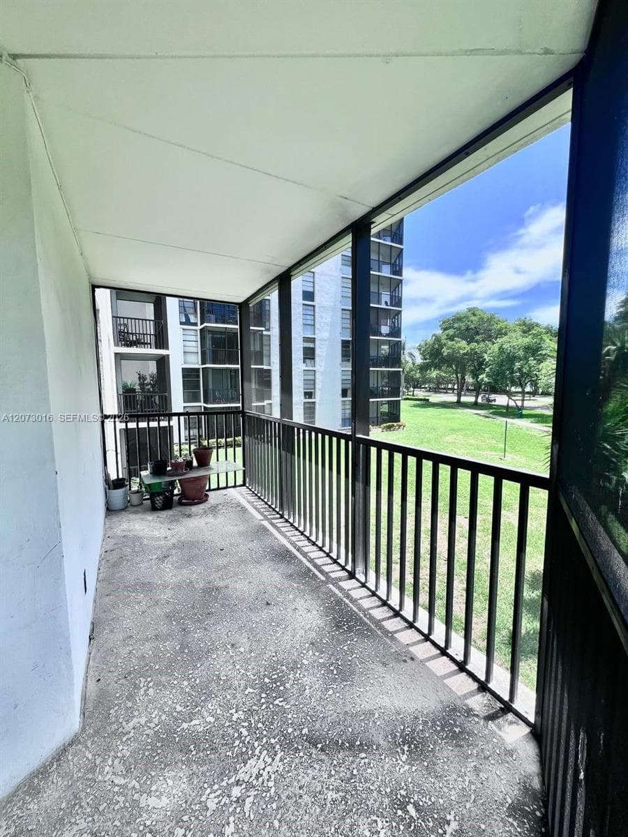 ENSENADA CONDO · #208 in Aventura - Photo 5