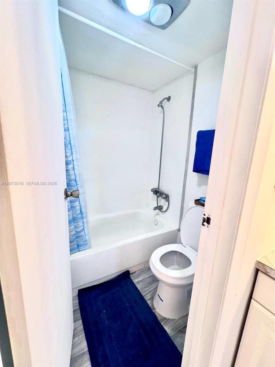 ENSENADA CONDO · #208 in Aventura - Photo 18