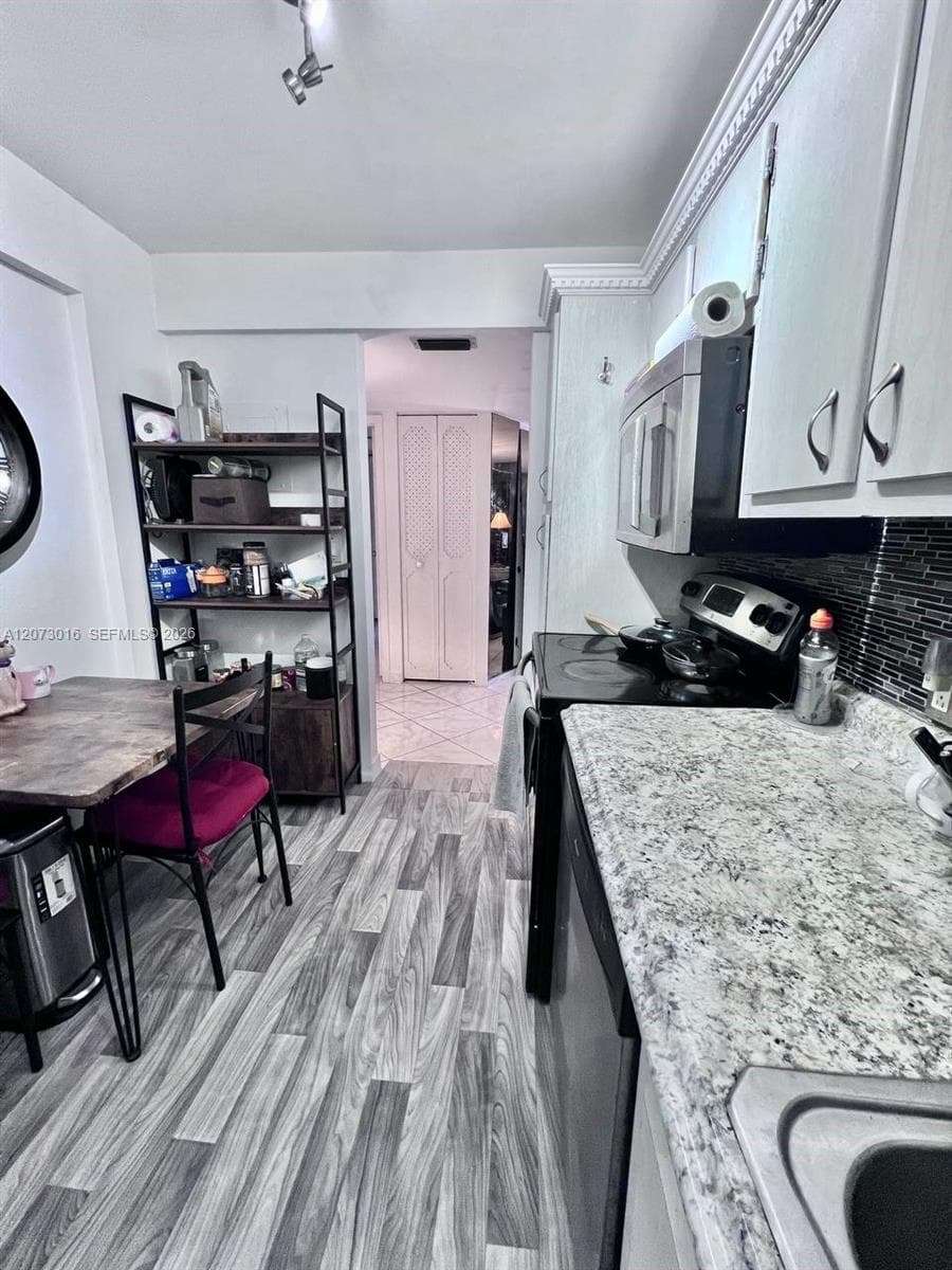 ENSENADA CONDO · #208 in Aventura - Photo 25