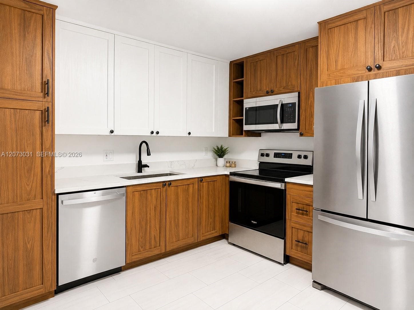4555 Arthur St photo 2