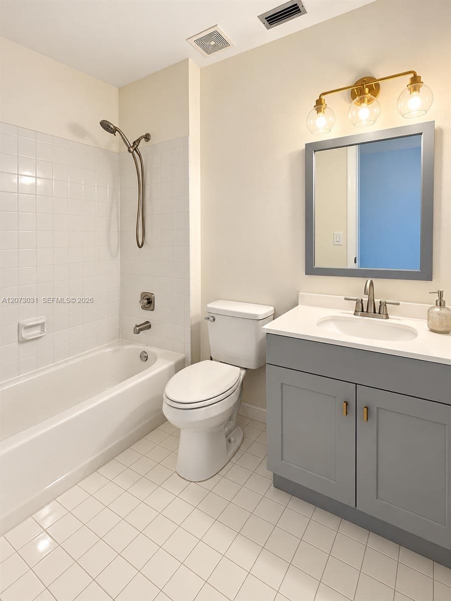 4555 Arthur St photo 7