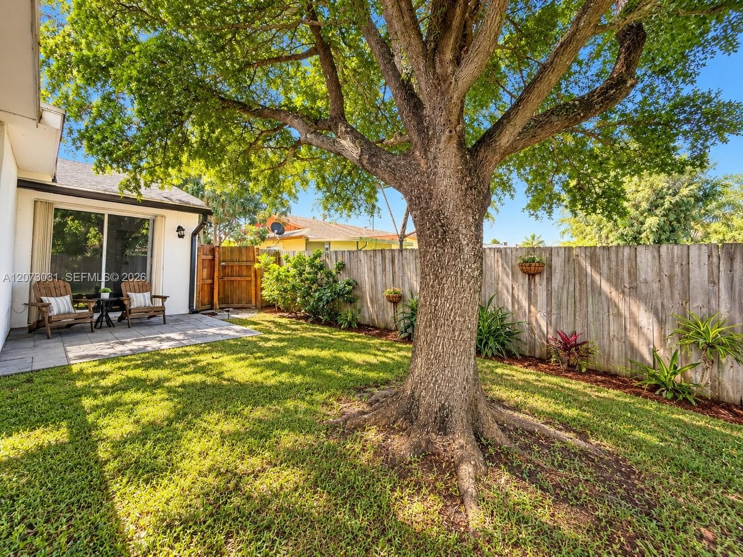 4555 Arthur St photo 10