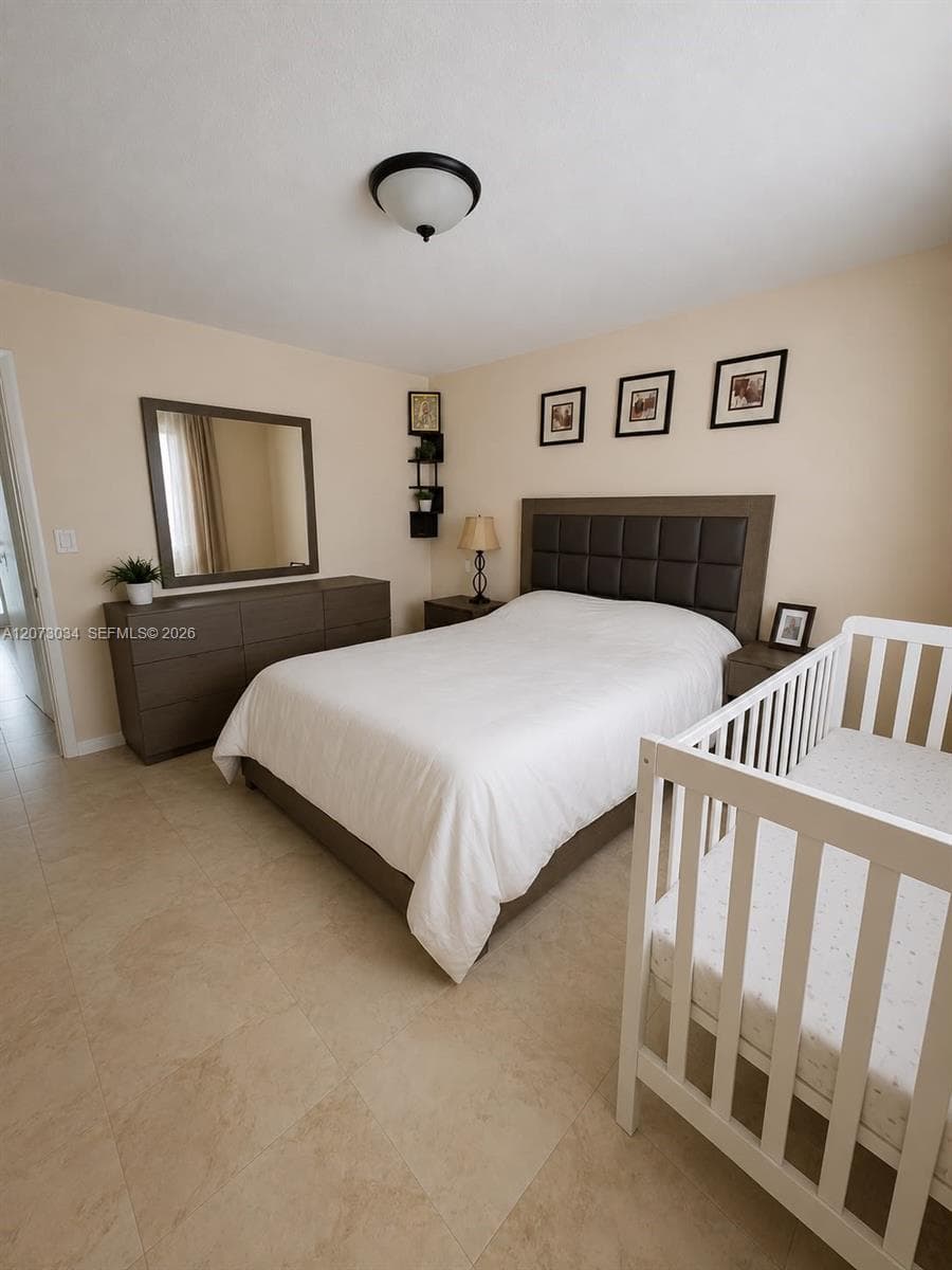 STRAND PLAZA CONDO · #217 in Hallandale Beach - Photo 2
