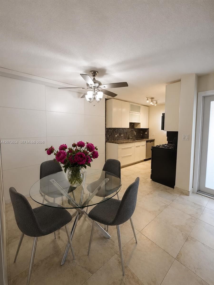 STRAND PLAZA CONDO · #217 in Hallandale Beach - Photo 6