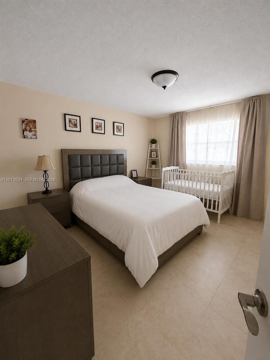 STRAND PLAZA CONDO · #217 in Hallandale Beach - Photo 4