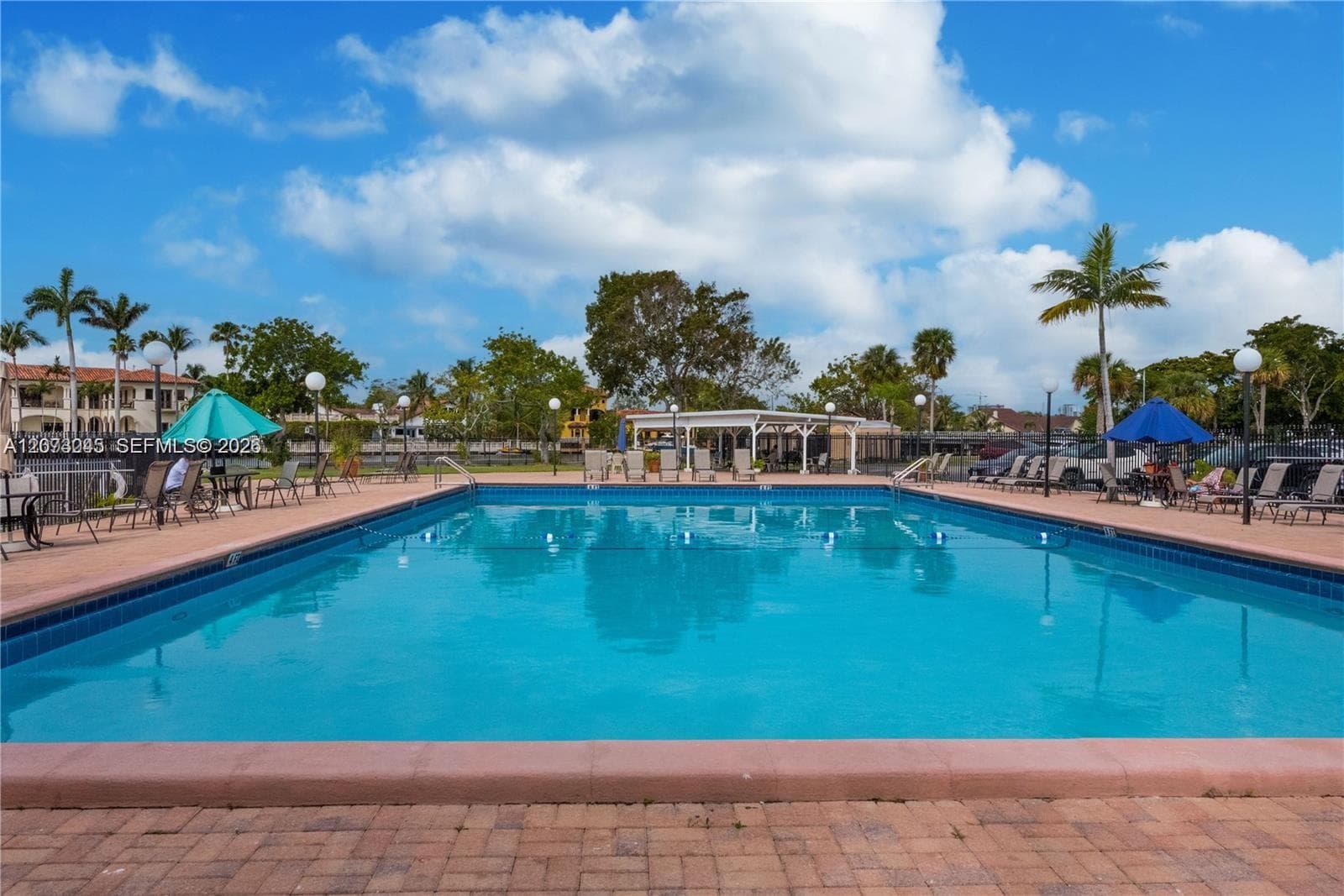 DESOTO PARK · #107 in Hallandale Beach - Photo 12