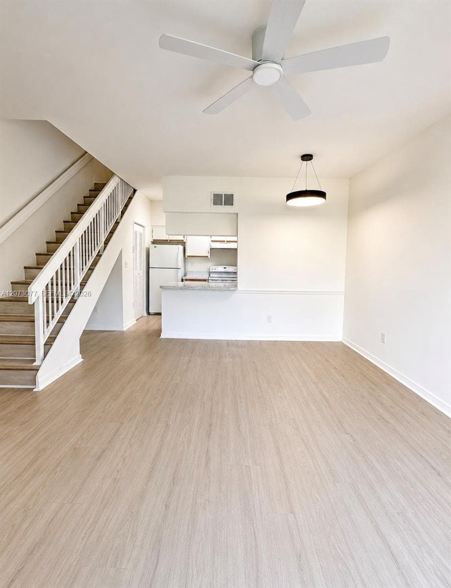 LA HACIENDA COUNTRY CLUB · #I in Hialeah - Photo 1