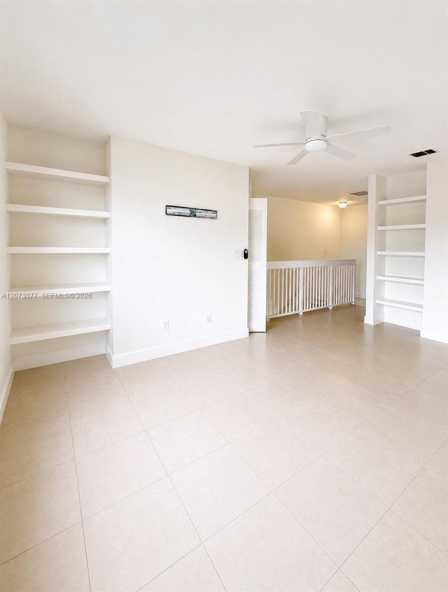 LA HACIENDA COUNTRY CLUB · #I in Hialeah - Photo 9