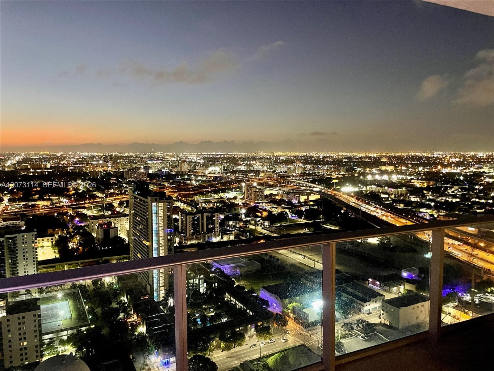 Paramount Miami Worldcenter · #3606 in Miami - Photo 69