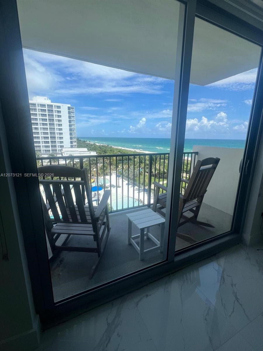 MANATEE CONDO · #606 in Surfside - Photo 3
