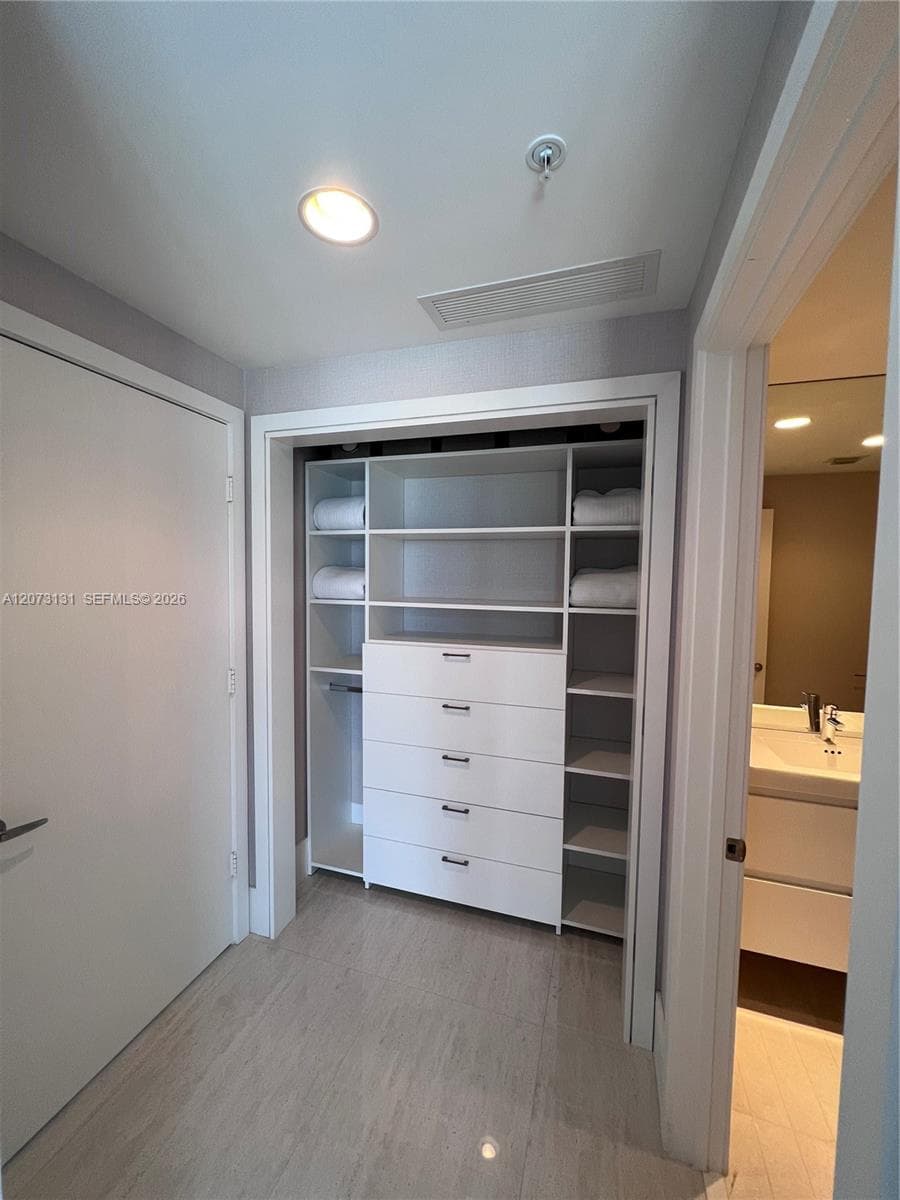 NORTH TOWER · #1402 in North Miami Beach - Photo 23