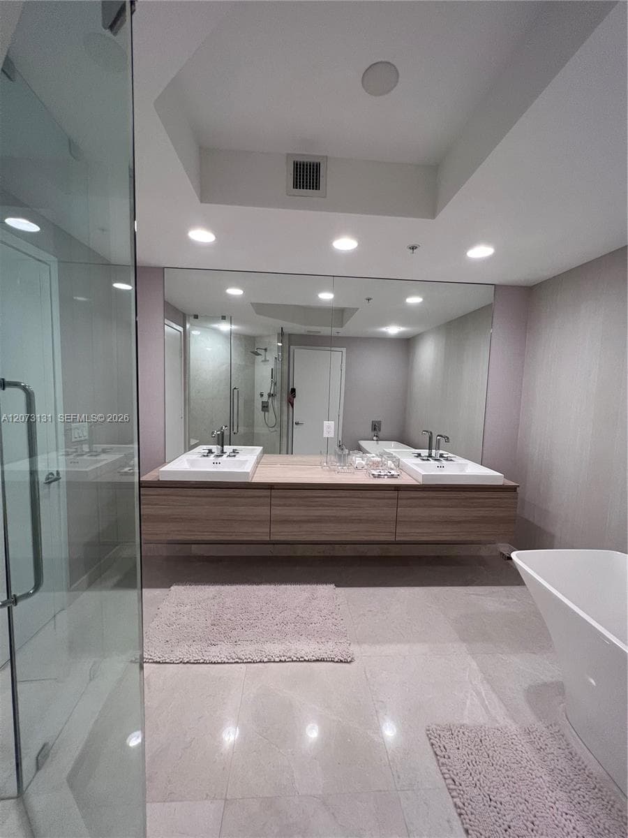 NORTH TOWER · #1402 in North Miami Beach - Photo 12