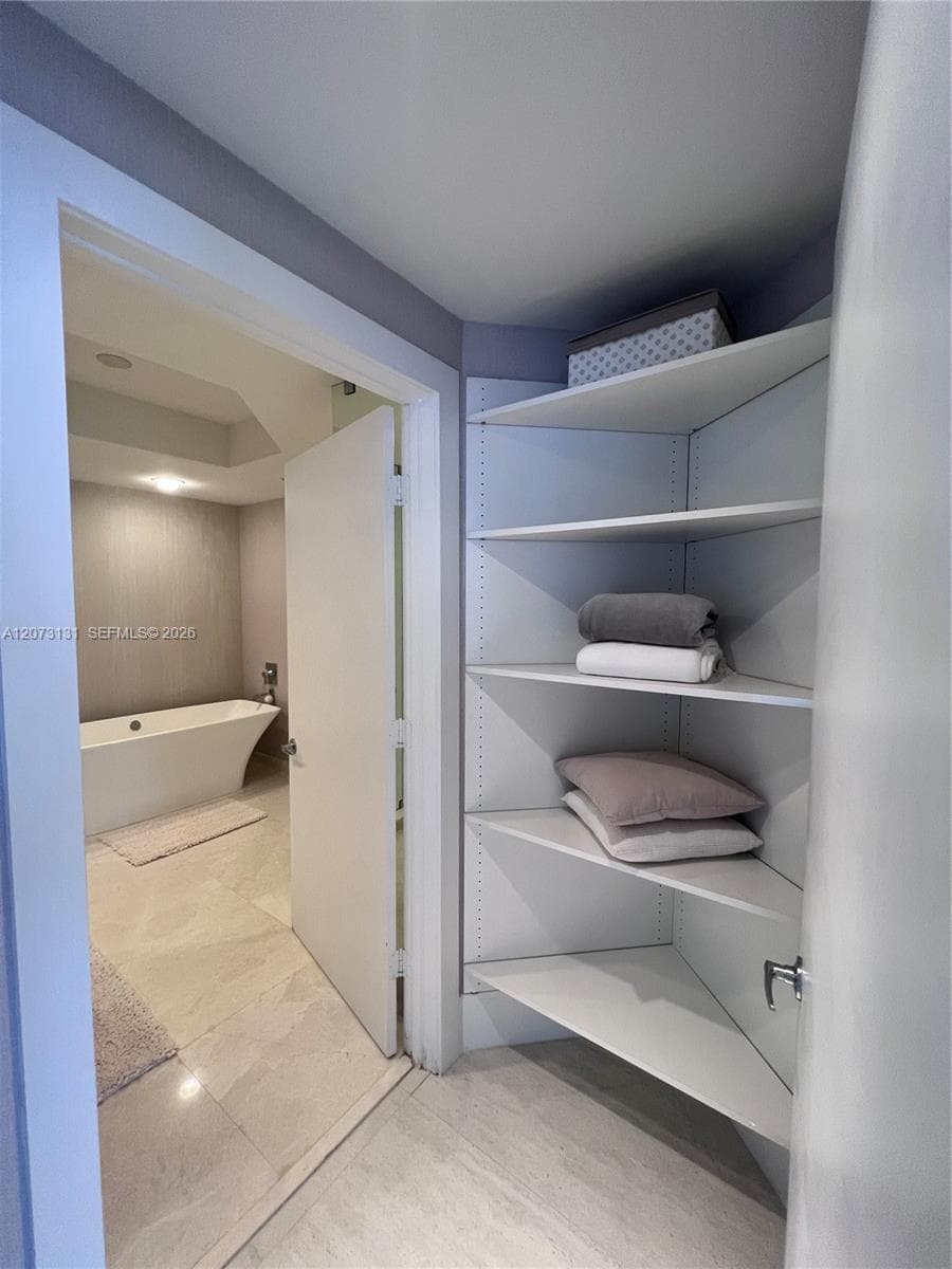NORTH TOWER · #1402 in North Miami Beach - Photo 14