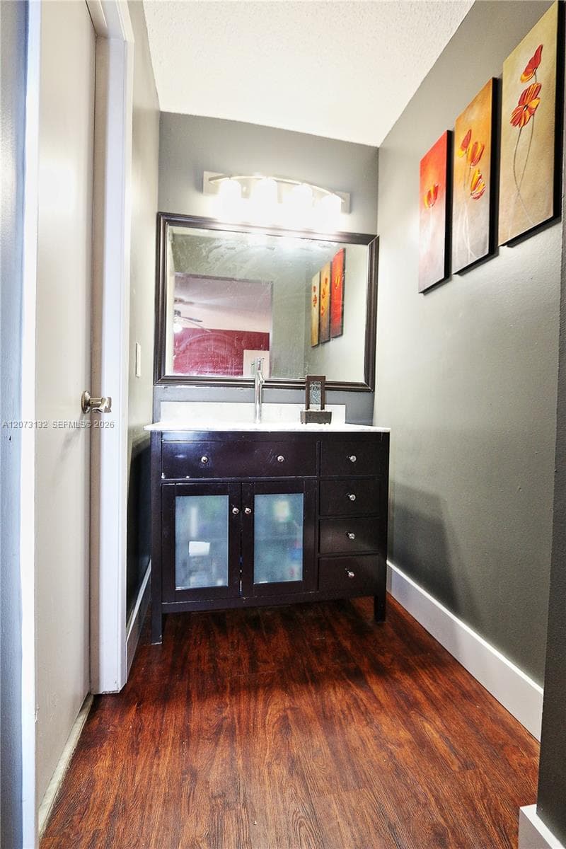 SEGOVIA · #403 in Miami - Photo 22
