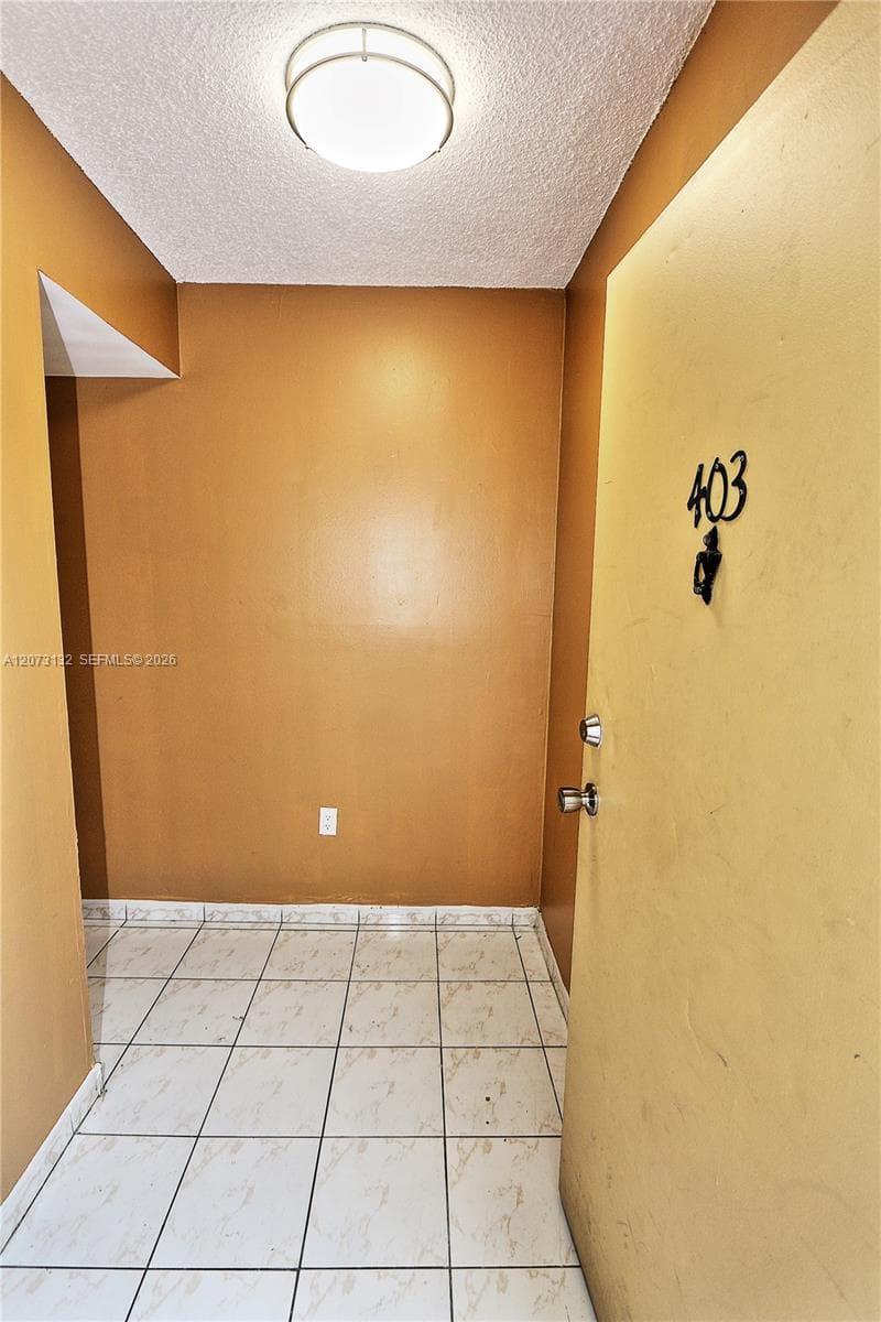 SEGOVIA · #403 in Miami - Photo 8