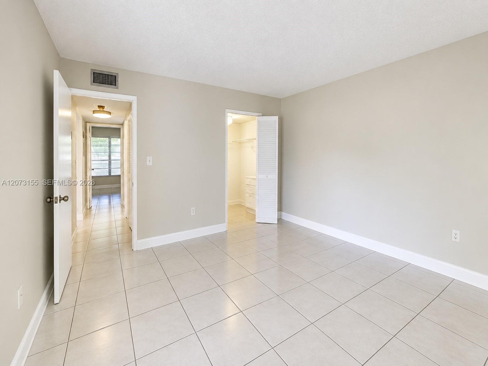 KENLAND POINTE CONDO IV · #306 in Miami - Photo 7