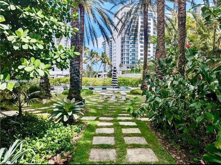 HELEN MAR CONDO · #4 in Miami Beach - Photo 26
