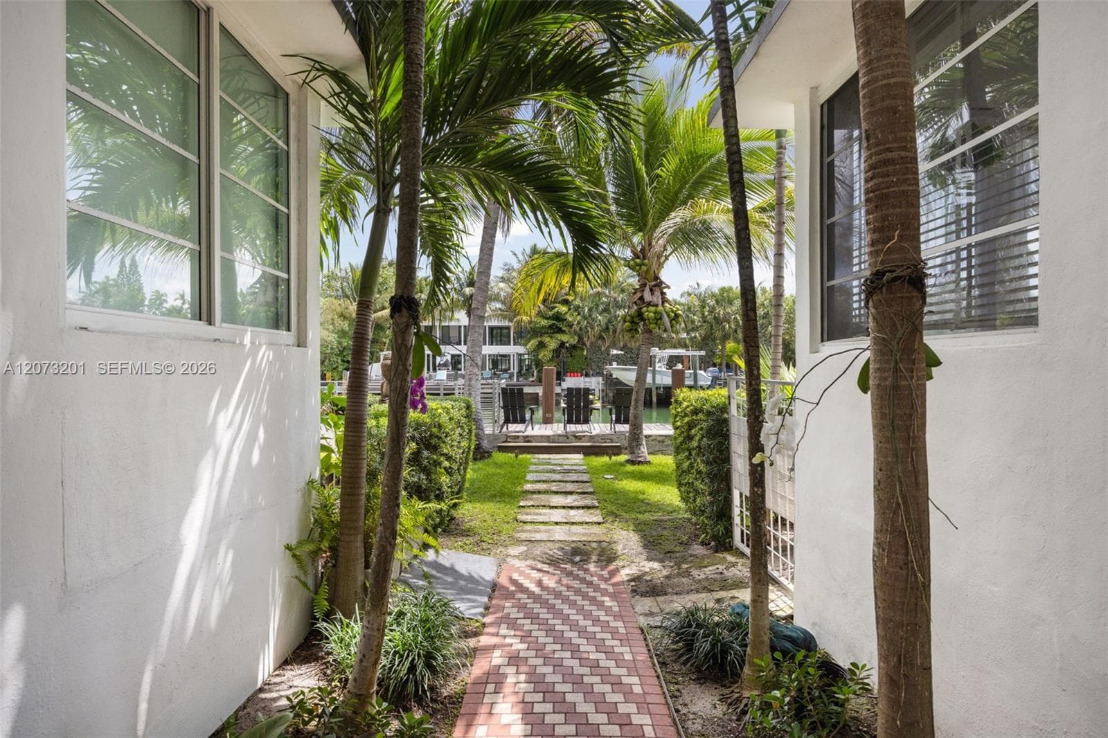 THE WATERCLUB CONDO · #201 in Miami Beach - Photo 32