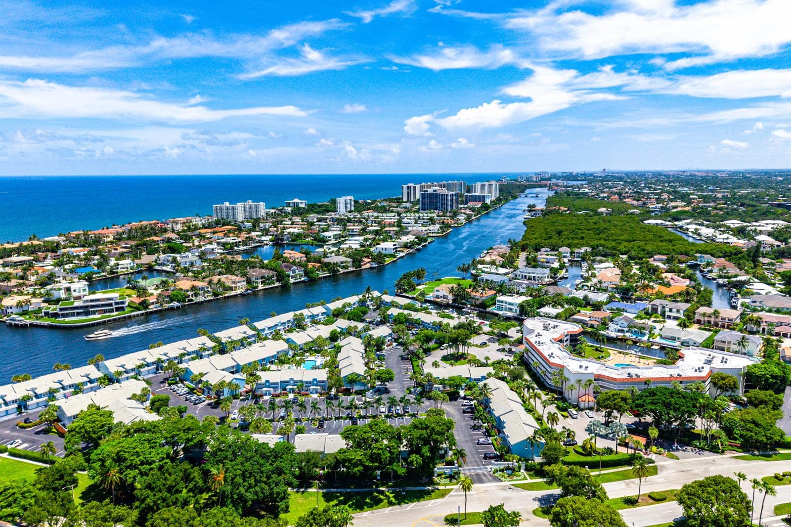 048-968JefferyStreet-BocaRaton-FL-33487-