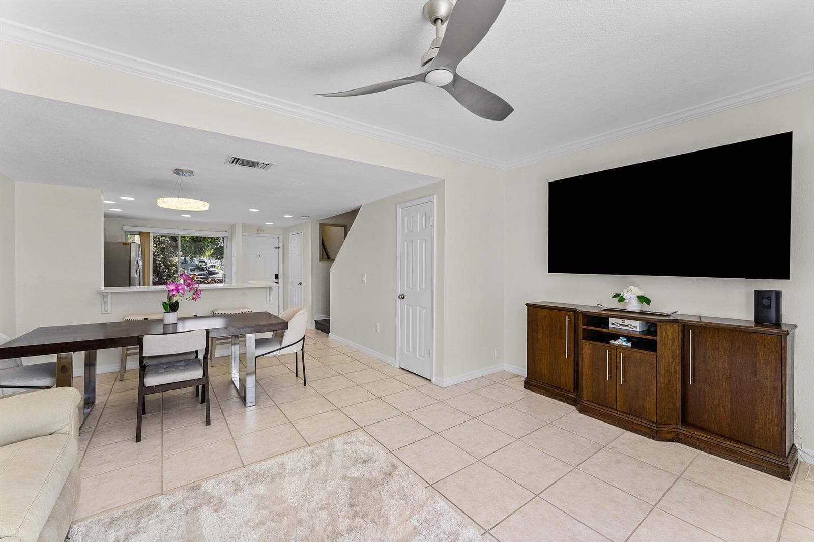 010-968JefferyStreet-BocaRaton-FL-33487-