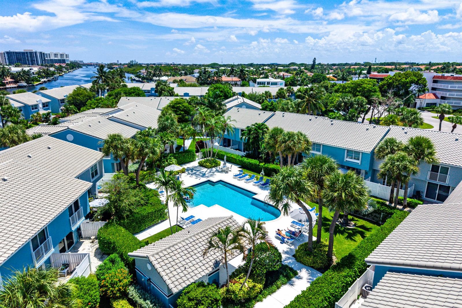 049-968JefferyStreet-BocaRaton-FL-33487-
