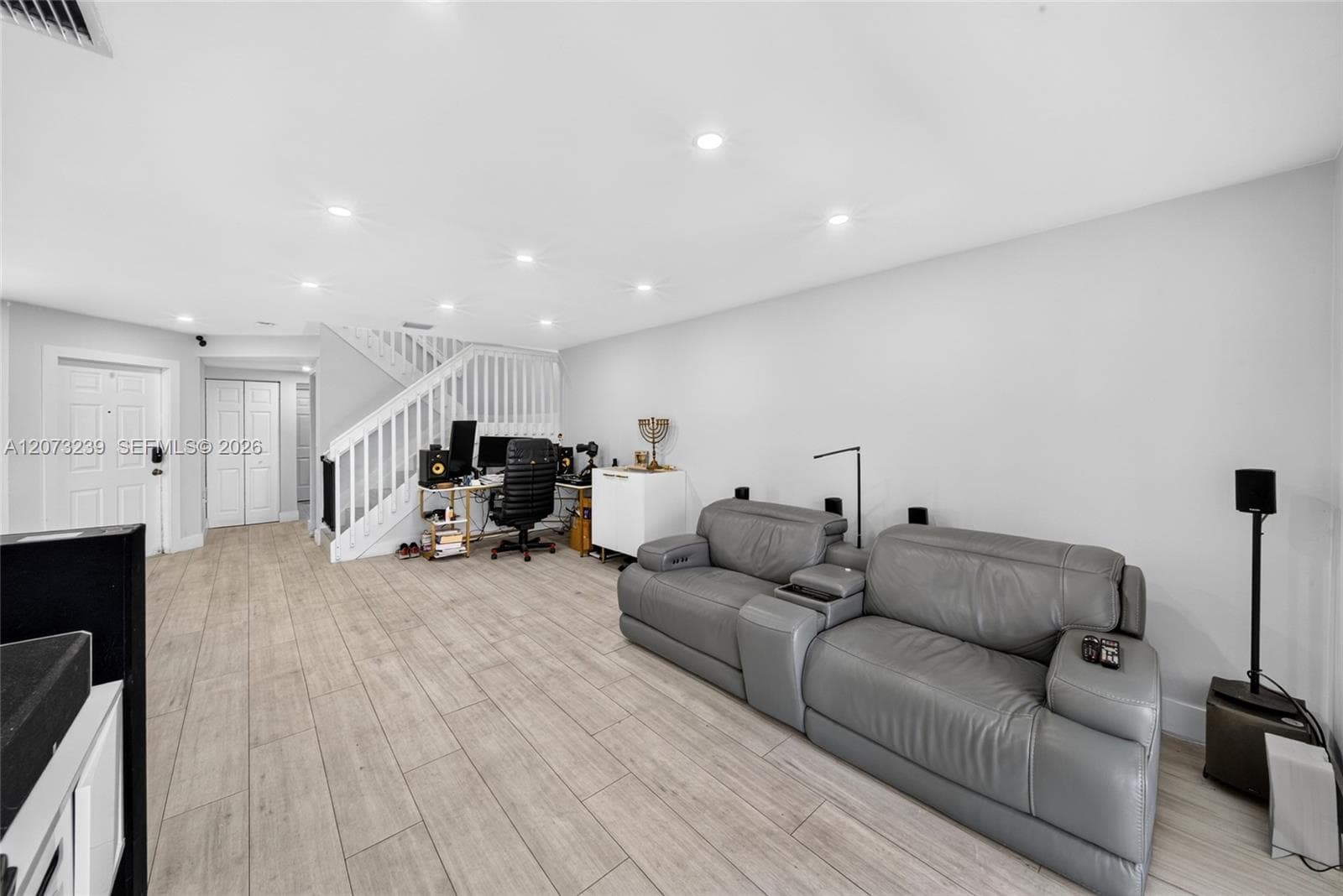 16407 SW 73rd Ter photo 16
