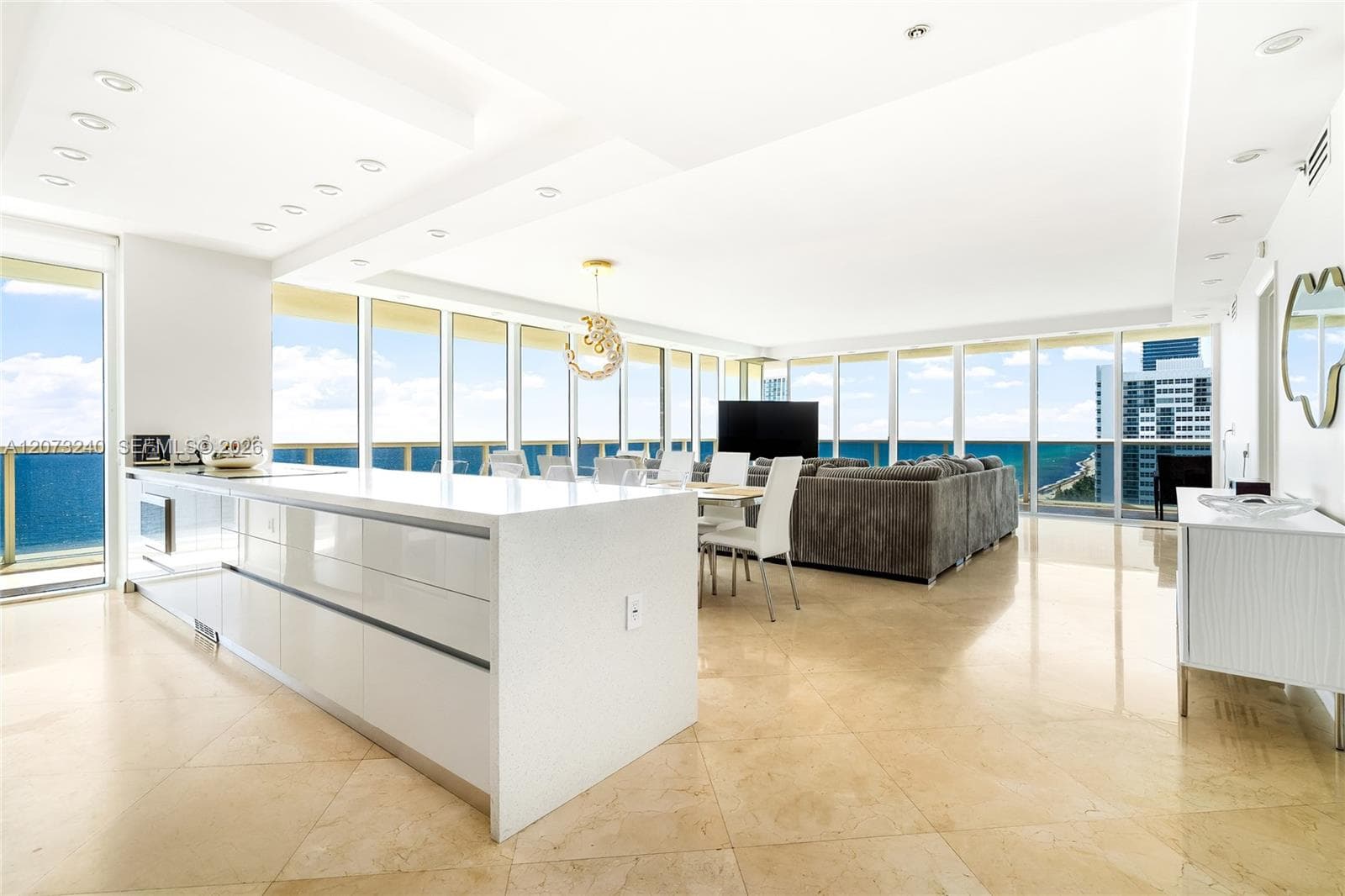 BEACH CLUB TWO CONDO · #1702 in Hallandale Beach - Photo 2