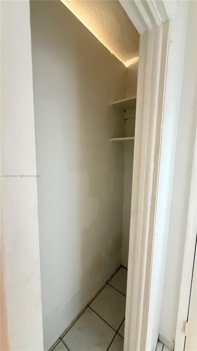 EAST BREEZE CONDOMINIUM · #4 in Miami Beach - Photo 12