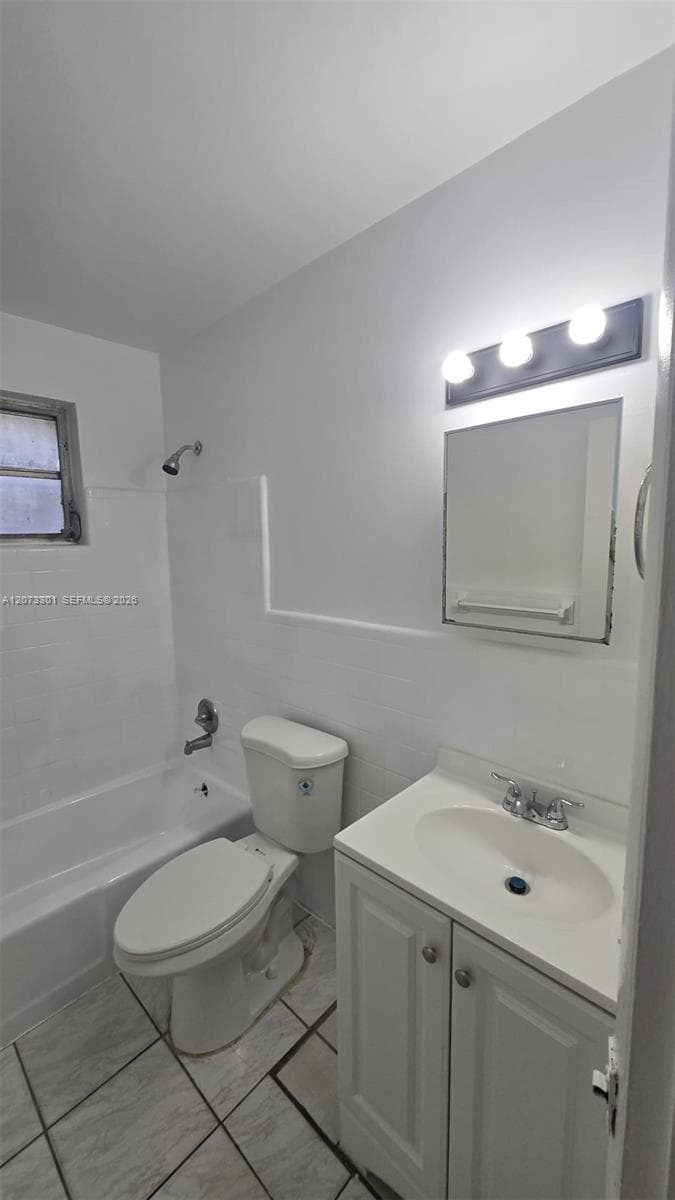 1345 NW 28th St #1 photo 3
