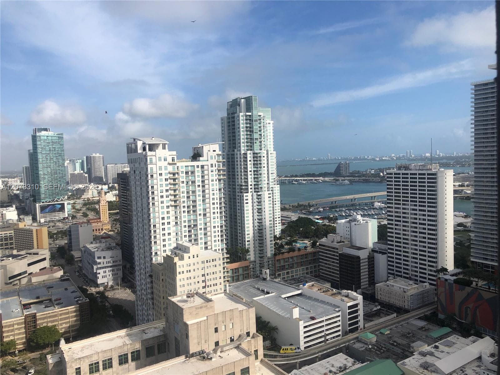 Centro · #PH 10 in Miami - Photo 3