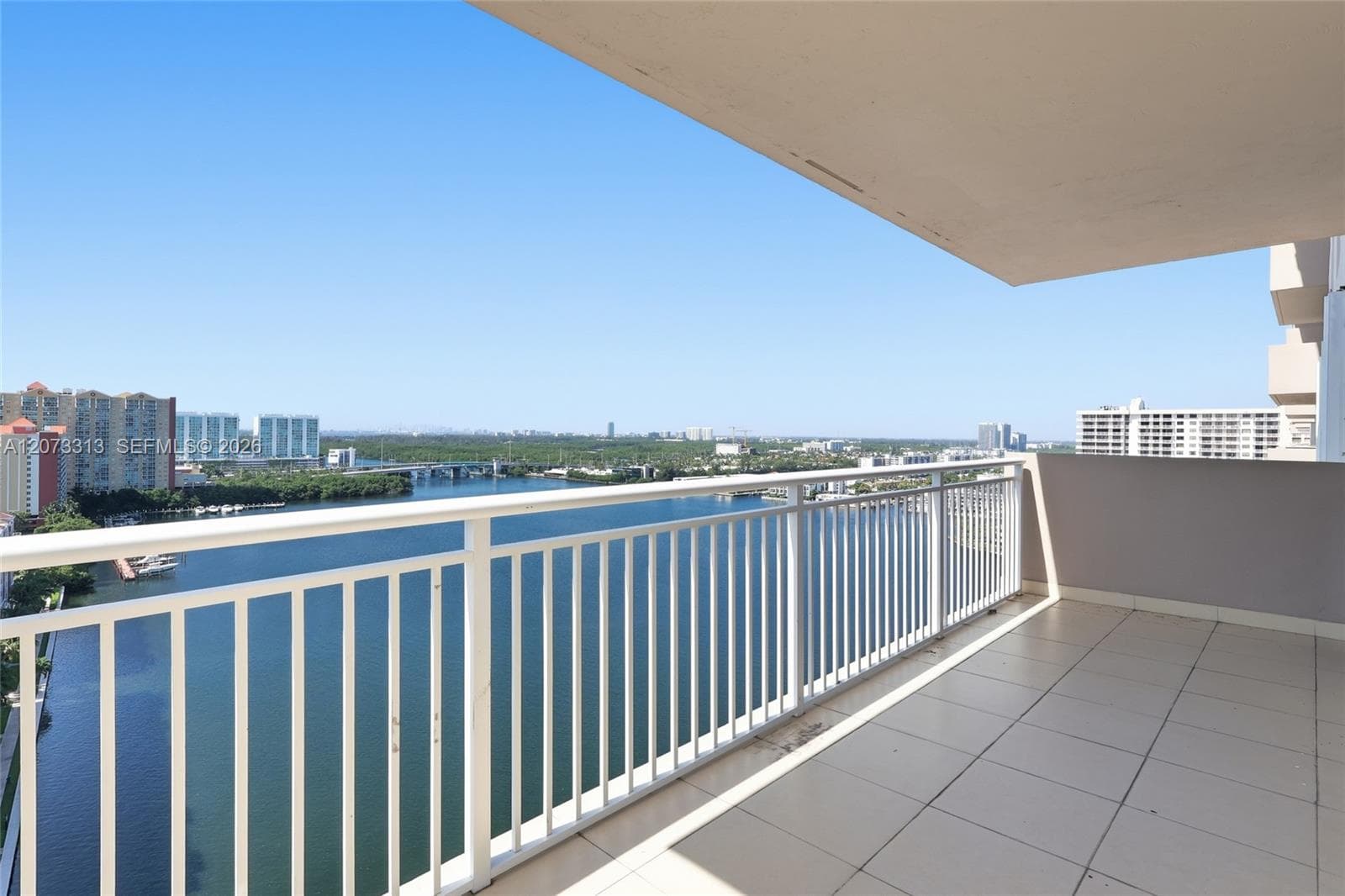 Winston Towers 100 · #2004 in Sunny Isles Beach - Photo 23