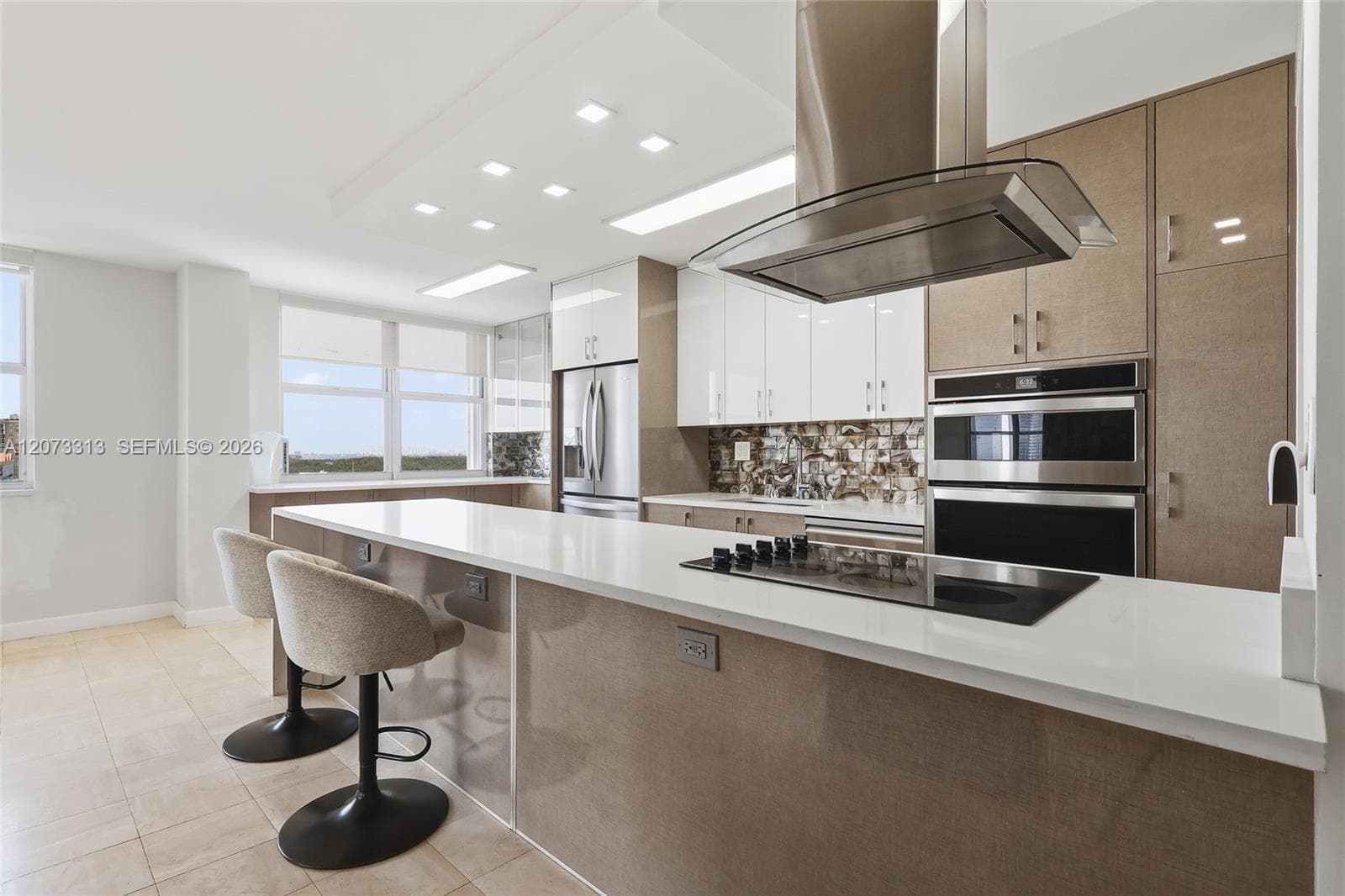 Winston Towers 100 · #2004 in Sunny Isles Beach - Photo 5