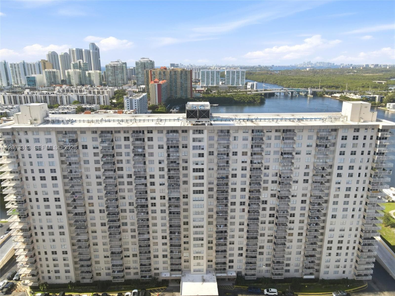 Winston Towers 100 · #2004 in Sunny Isles Beach - Photo 29