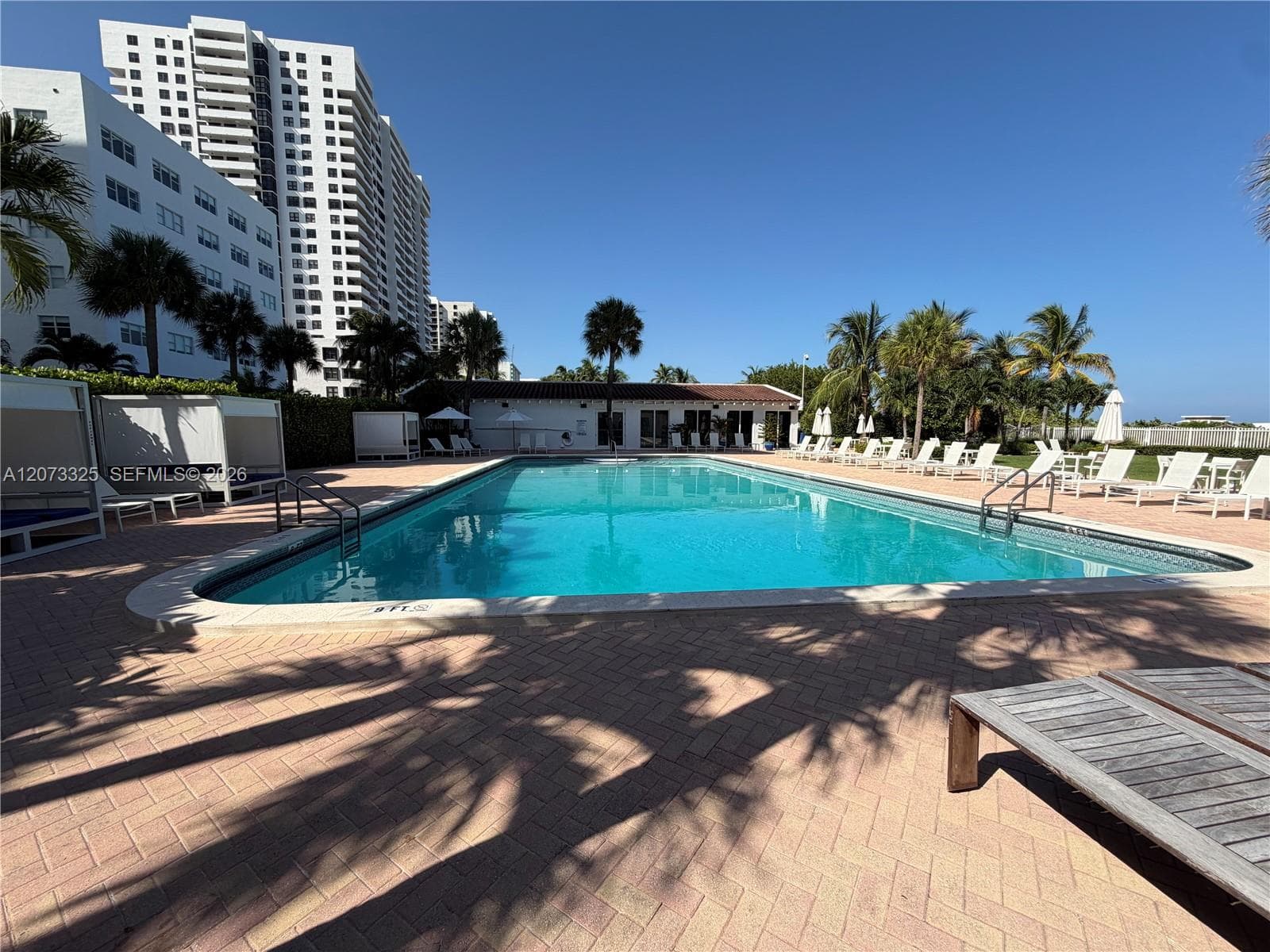 The Royal Club Condo · #1405 in Miami Beach - Photo 42