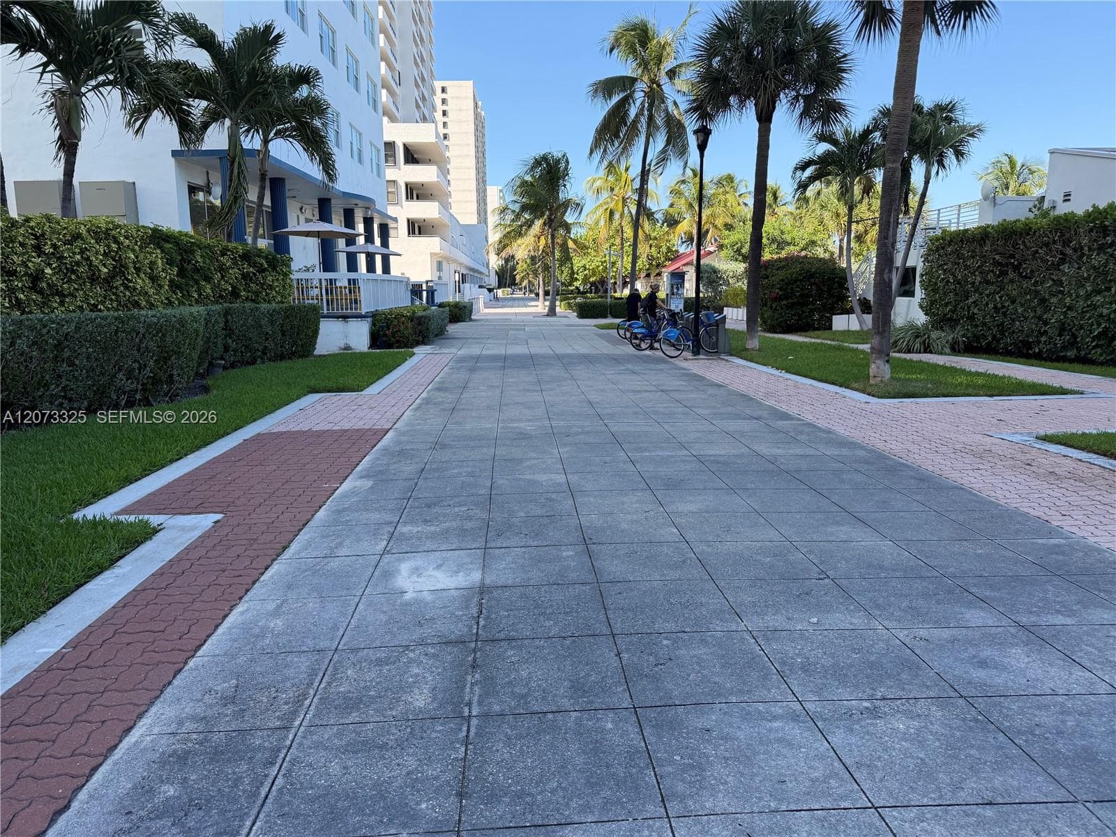 The Royal Club Condo · #1405 in Miami Beach - Photo 47