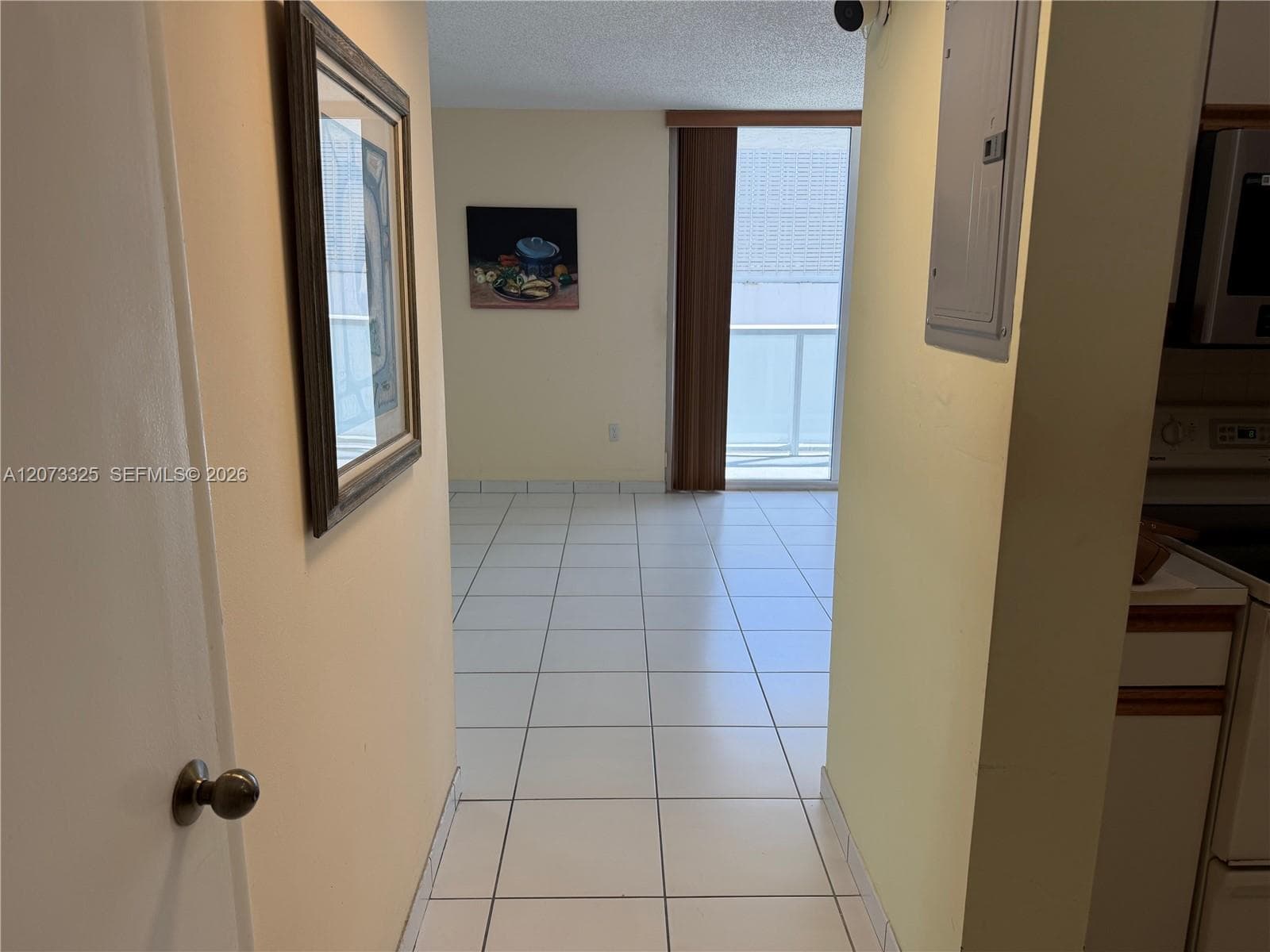 The Royal Club Condo · #1405 in Miami Beach - Photo 5