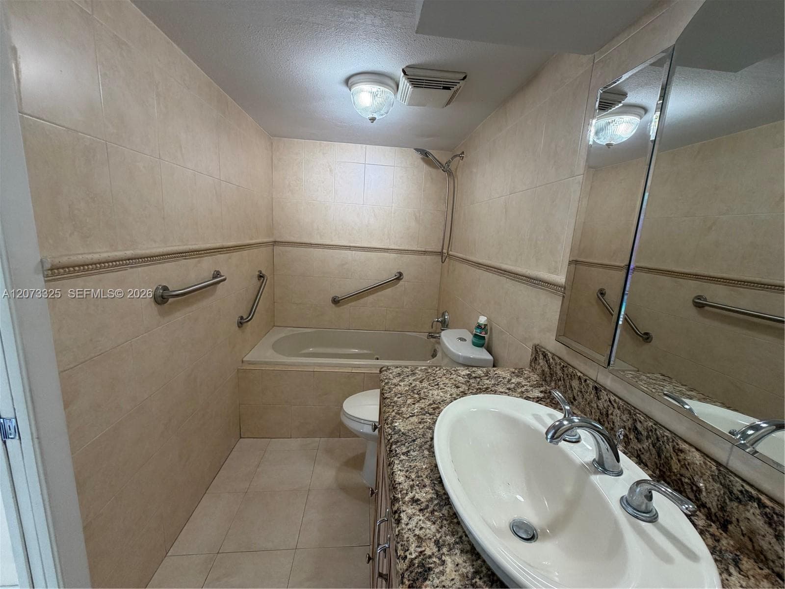 The Royal Club Condo · #1405 in Miami Beach - Photo 20