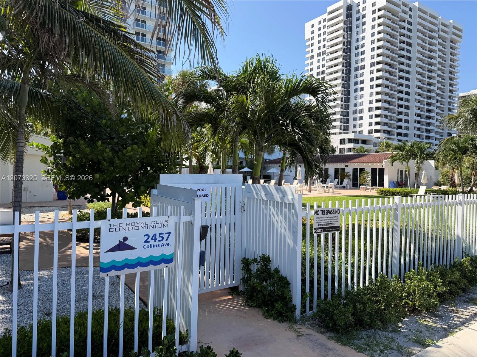 The Royal Club Condo · #1405 in Miami Beach - Photo 49