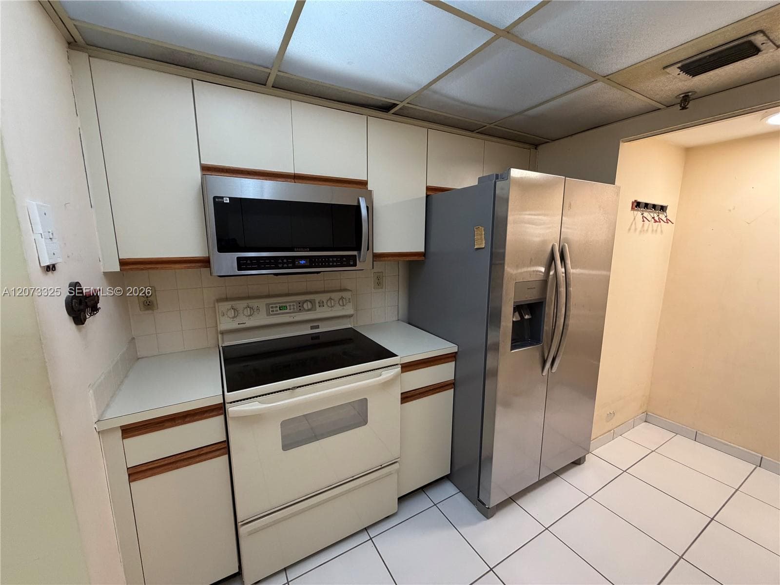 The Royal Club Condo · #1405 in Miami Beach - Photo 14