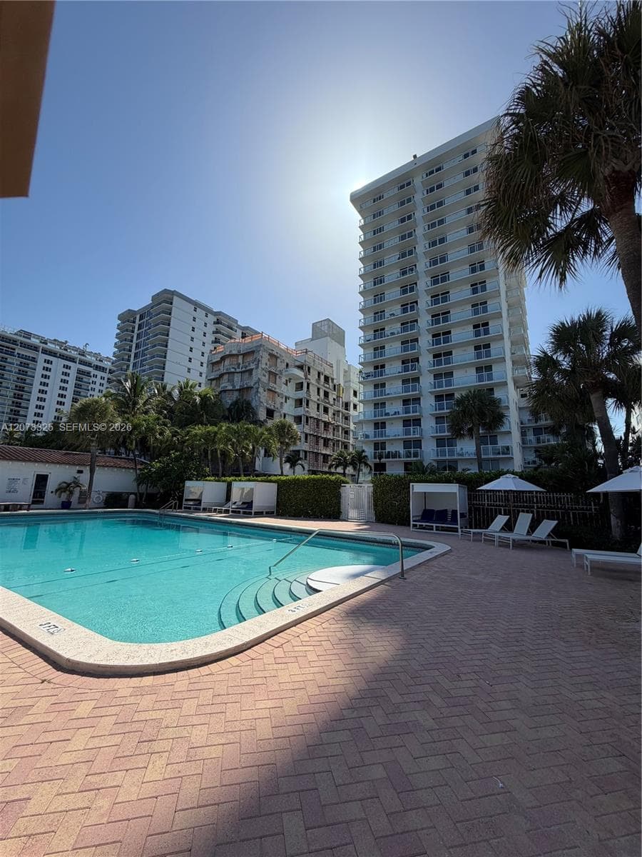The Royal Club Condo · #1405 in Miami Beach - Photo 41