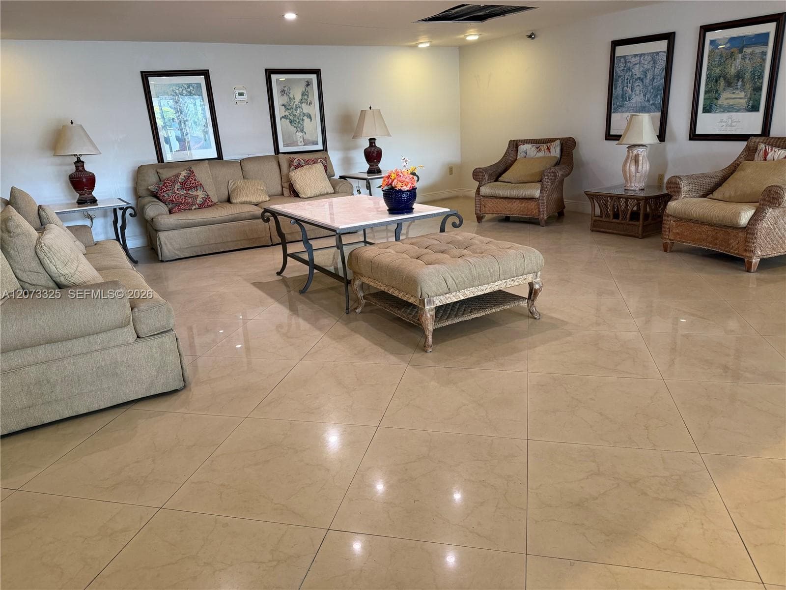 The Royal Club Condo · #1405 in Miami Beach - Photo 58