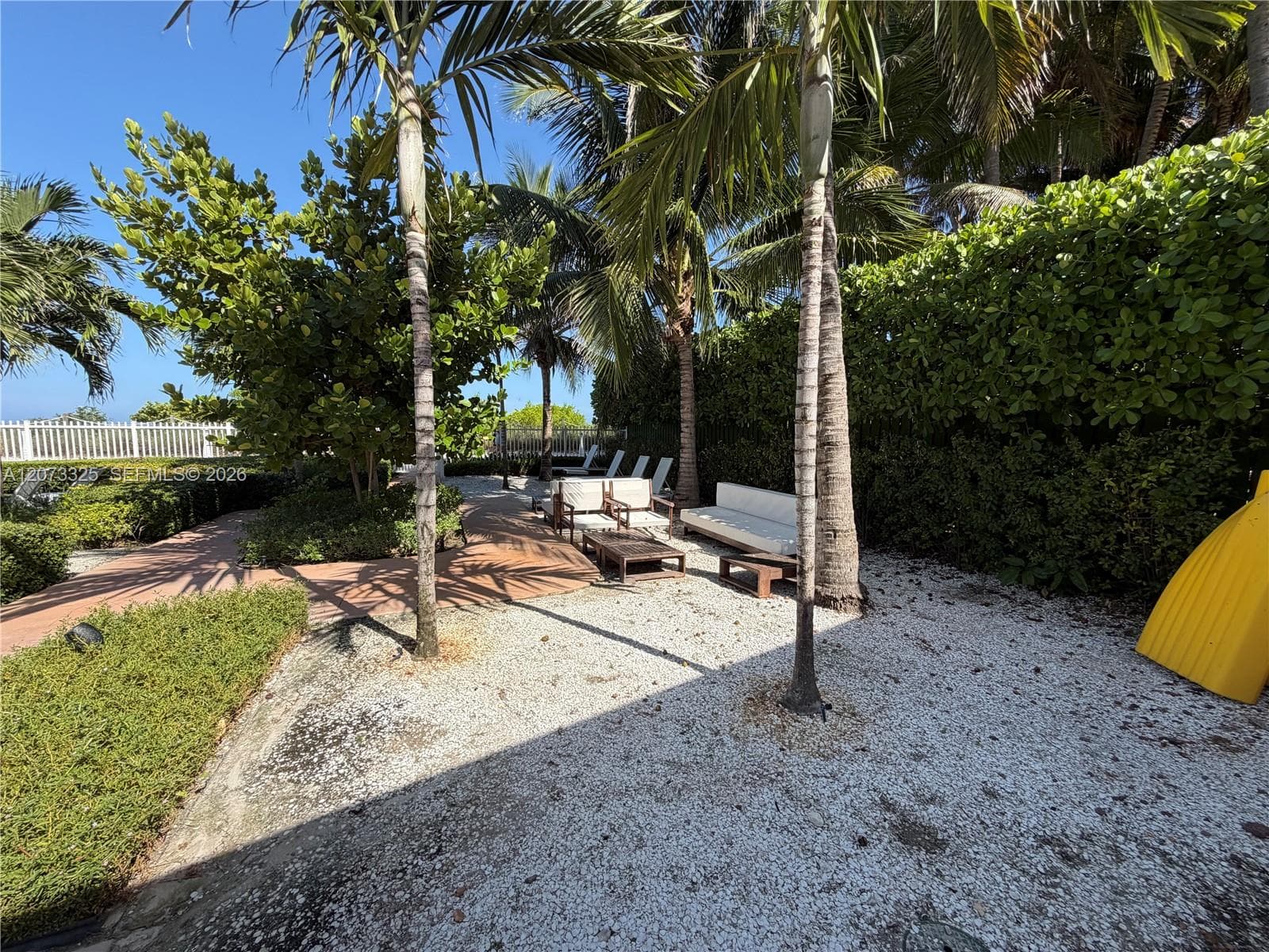 The Royal Club Condo · #1405 in Miami Beach - Photo 44