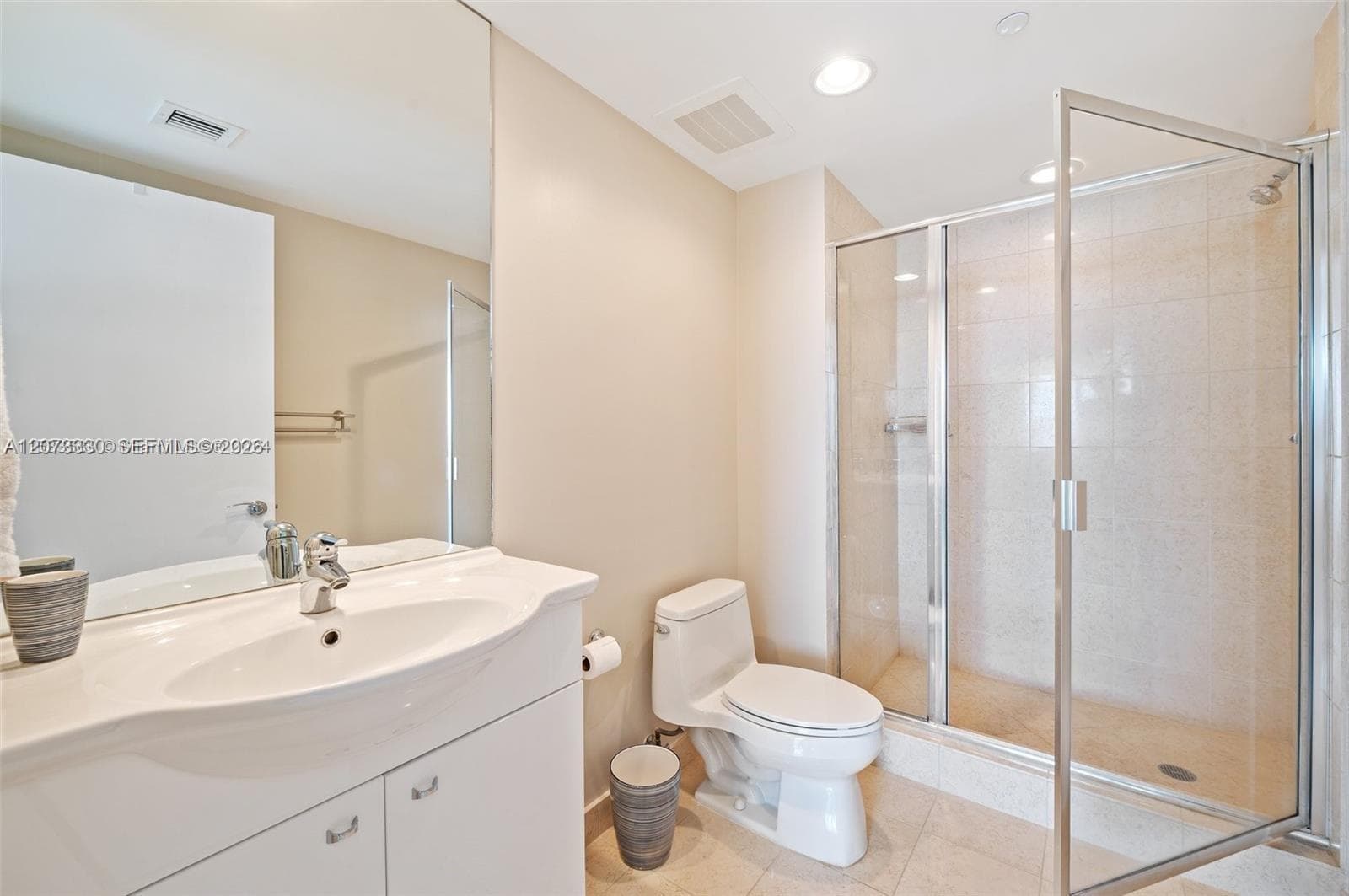 BEACH CLUB CONDO · #3508 in Hallandale Beach - Photo 9