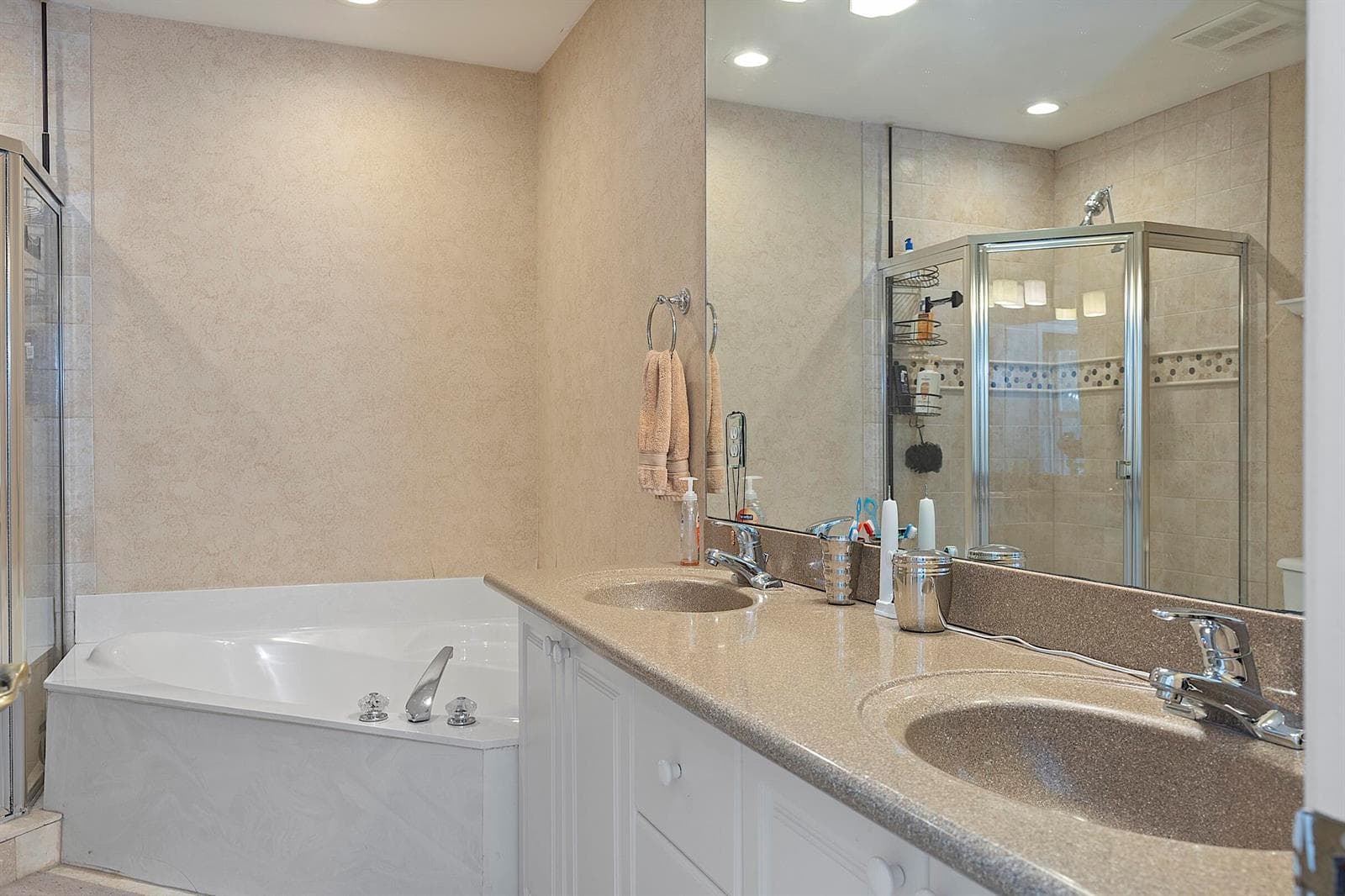 808 SW 4th Ave - - 346