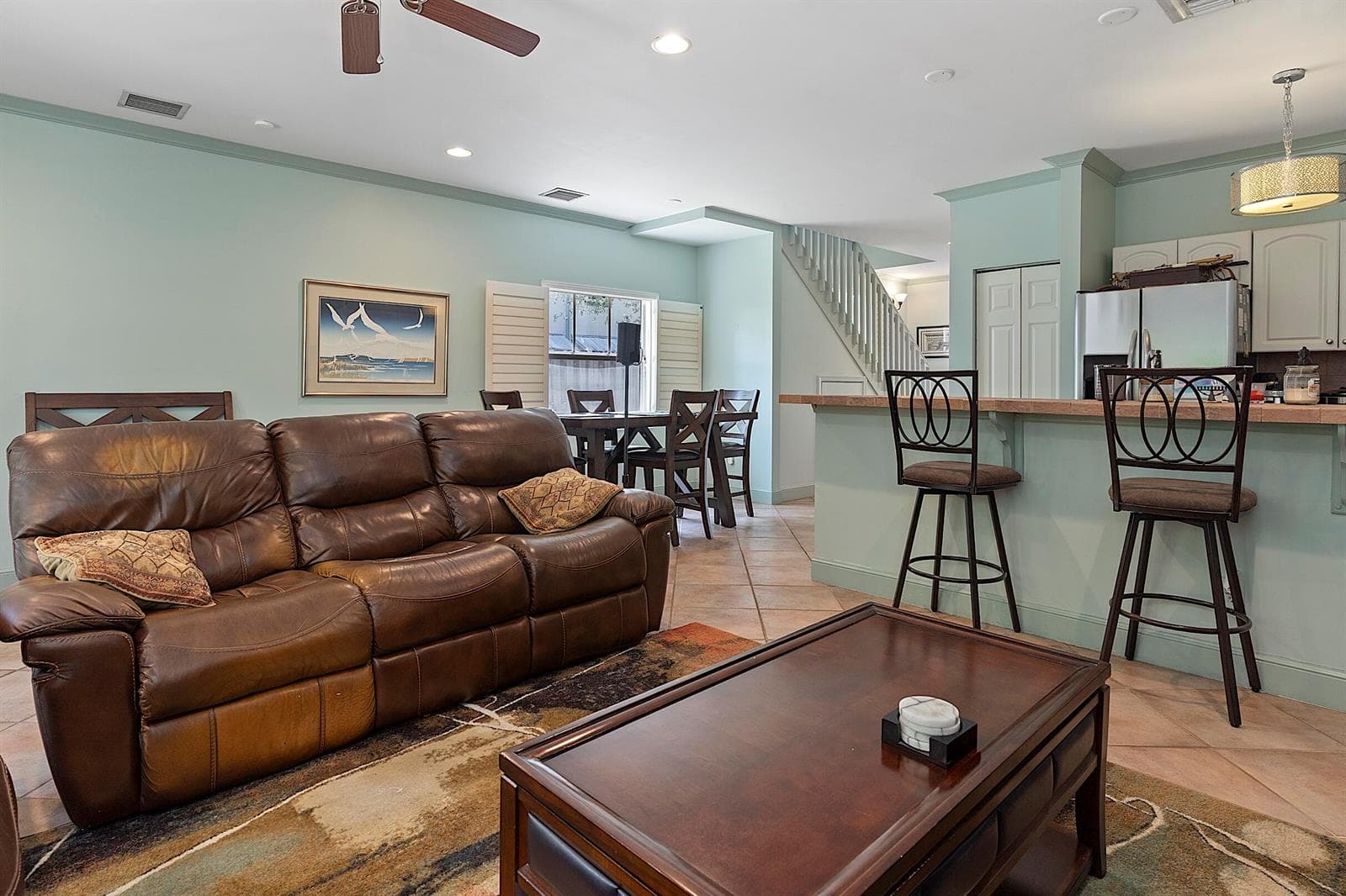 808 SW 4th Ave - - 338