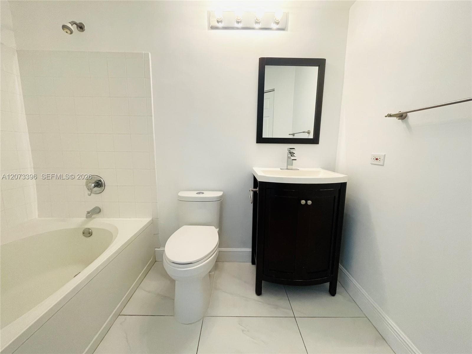 Porto Bellagio · #2902 in Sunny Isles Beach - Photo 17