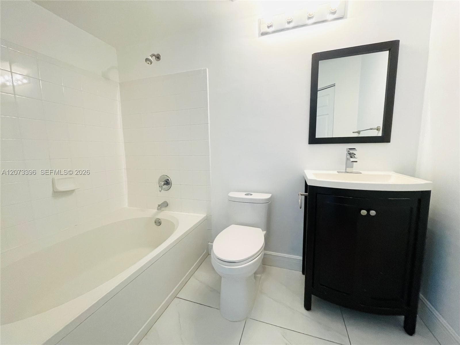Porto Bellagio · #2902 in Sunny Isles Beach - Photo 16