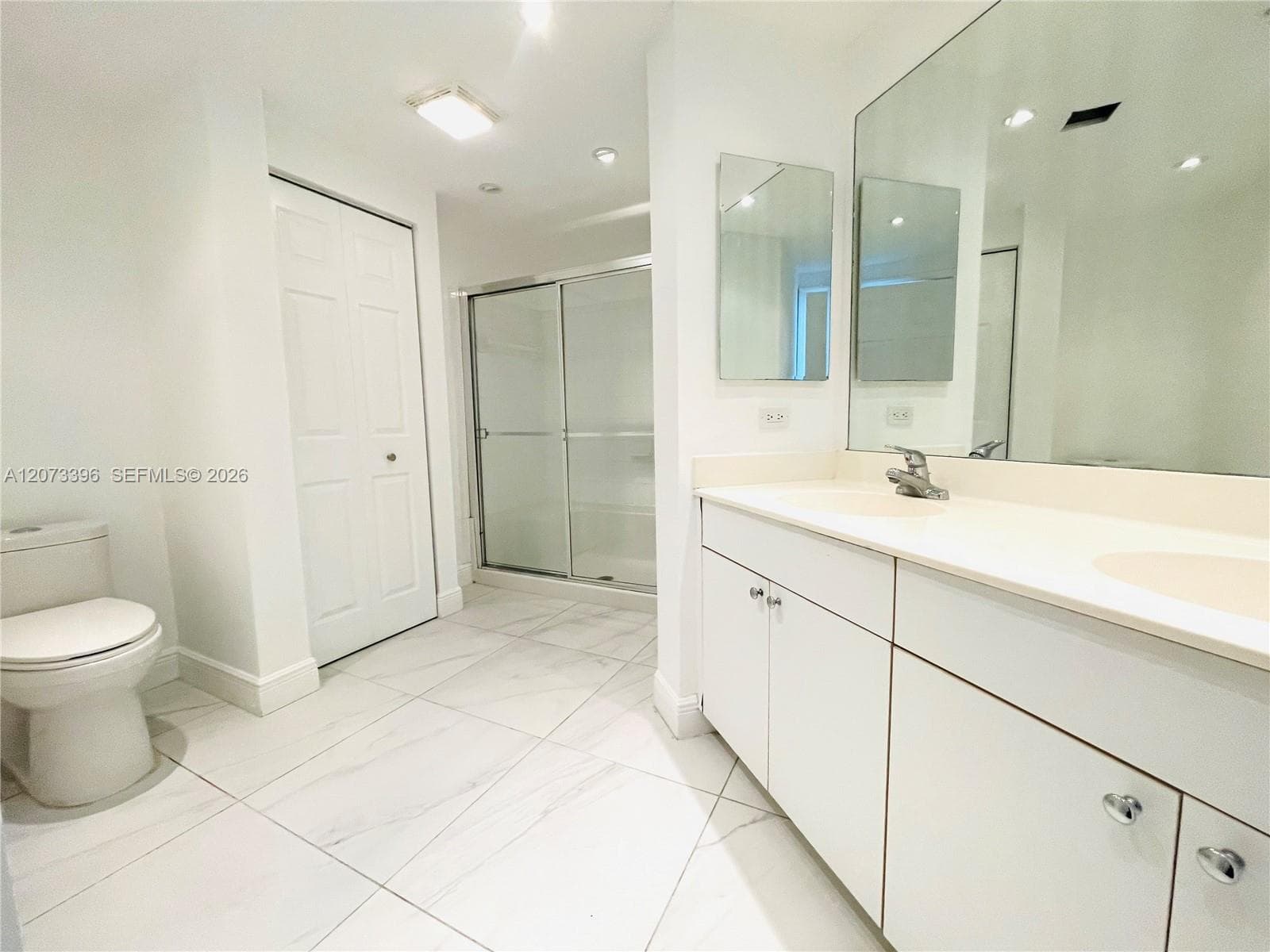 Porto Bellagio · #2902 in Sunny Isles Beach - Photo 12