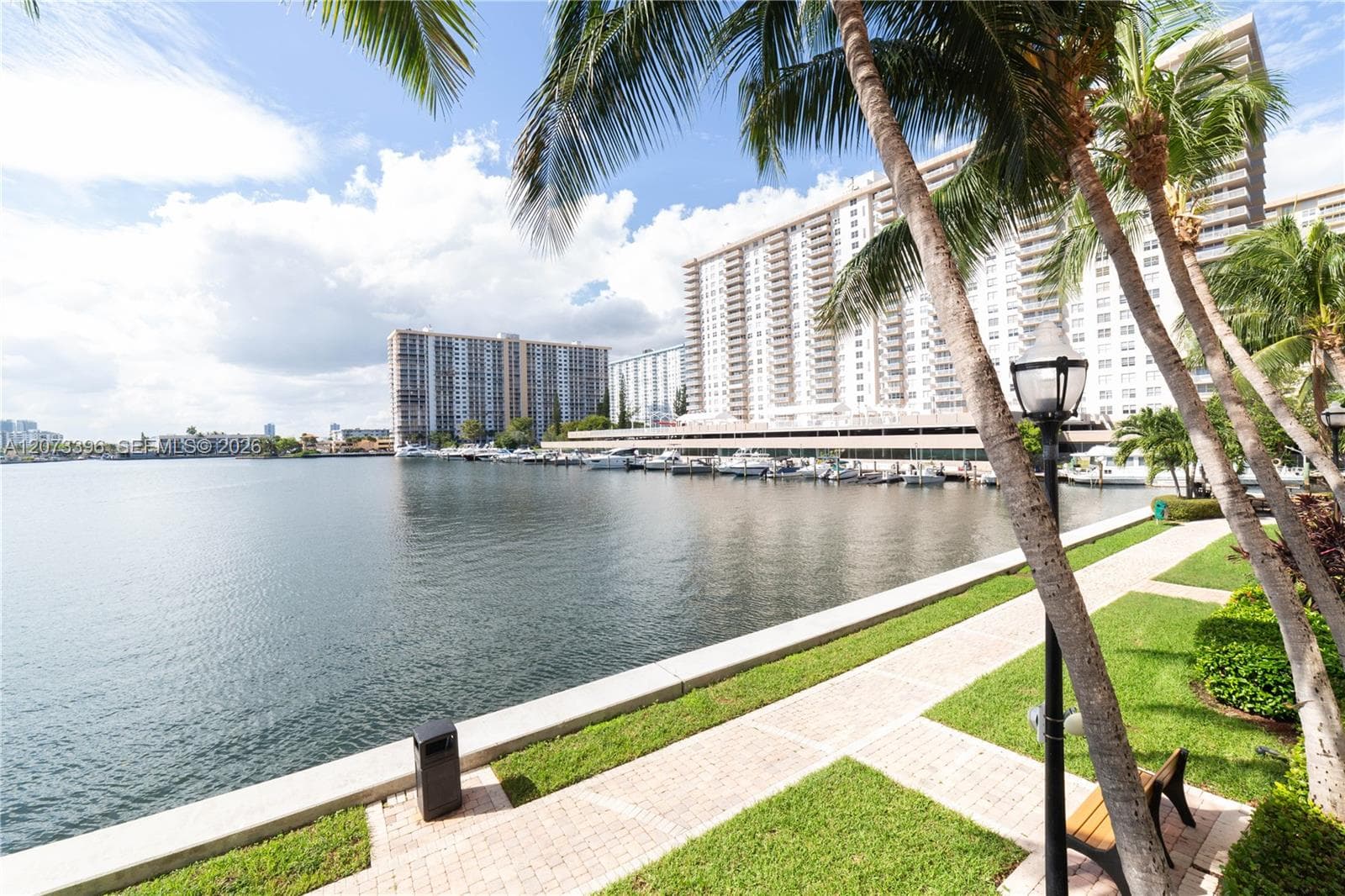 Porto Bellagio · #2902 in Sunny Isles Beach - Photo 26